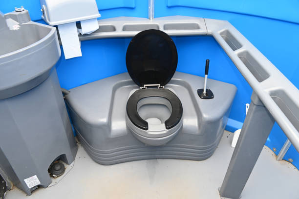 Best Portable restroom trailer rental  in Shadybrook, TX